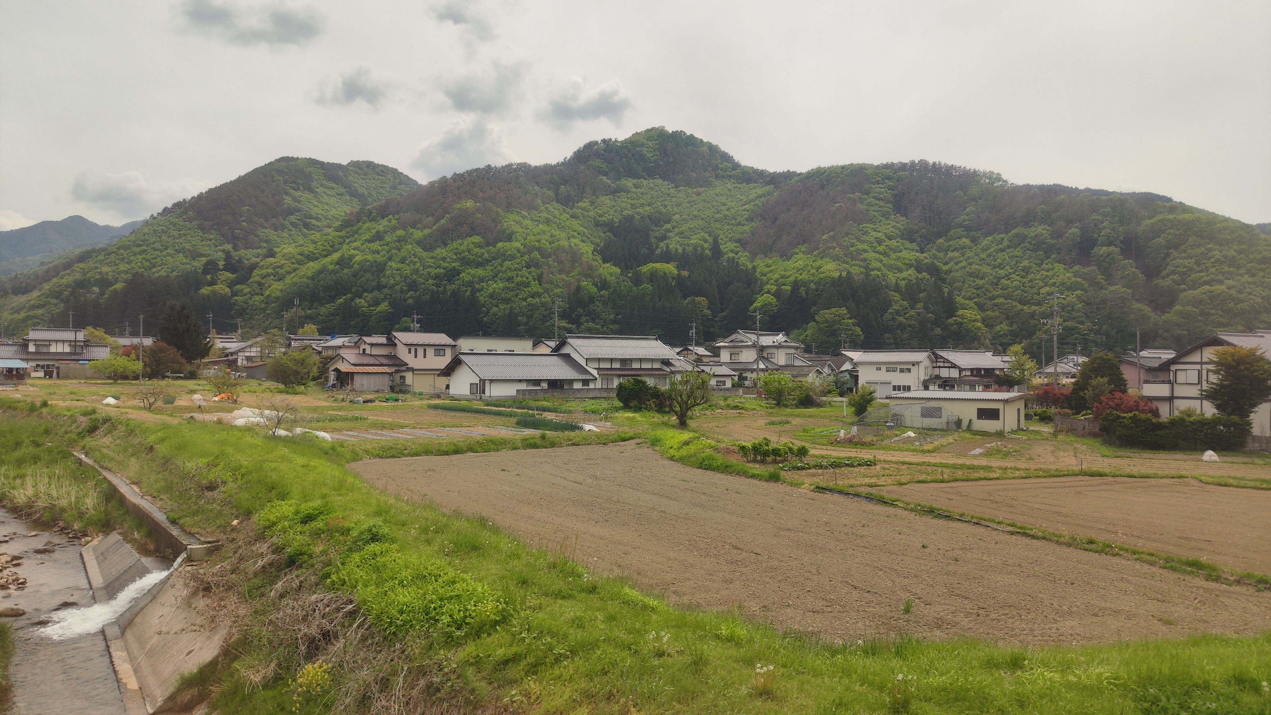 Ausblick während der Fahrt nach Matsumoto