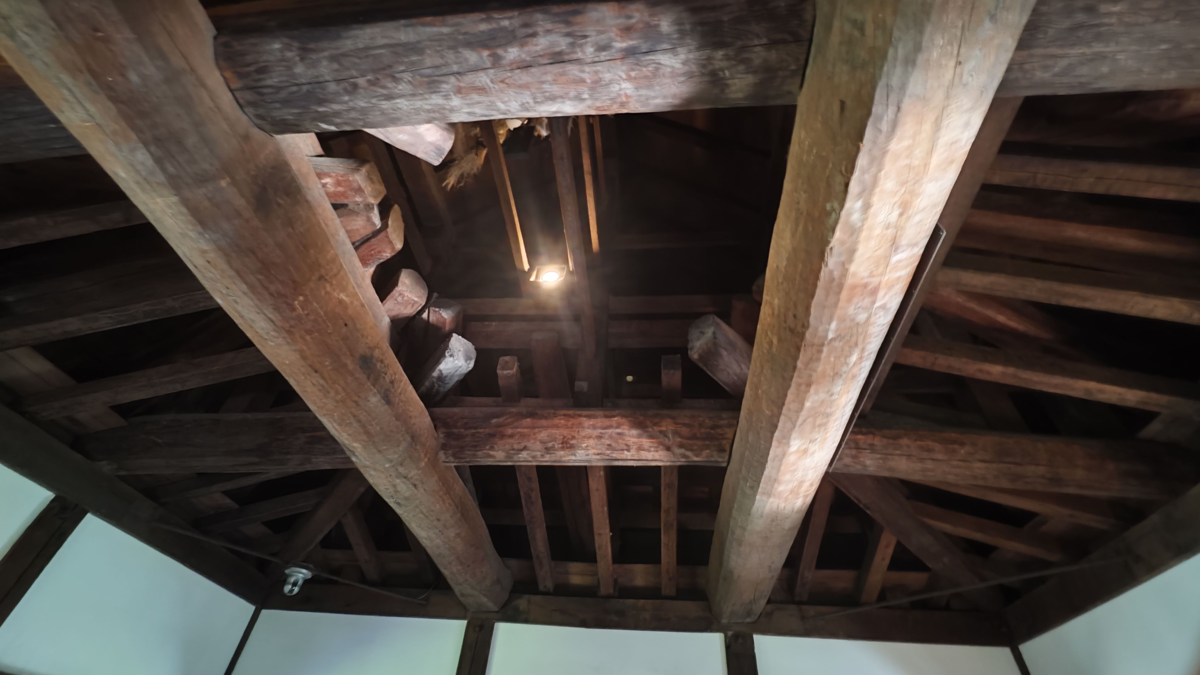 Es wurde wieder einmal viel Holz verbaut
