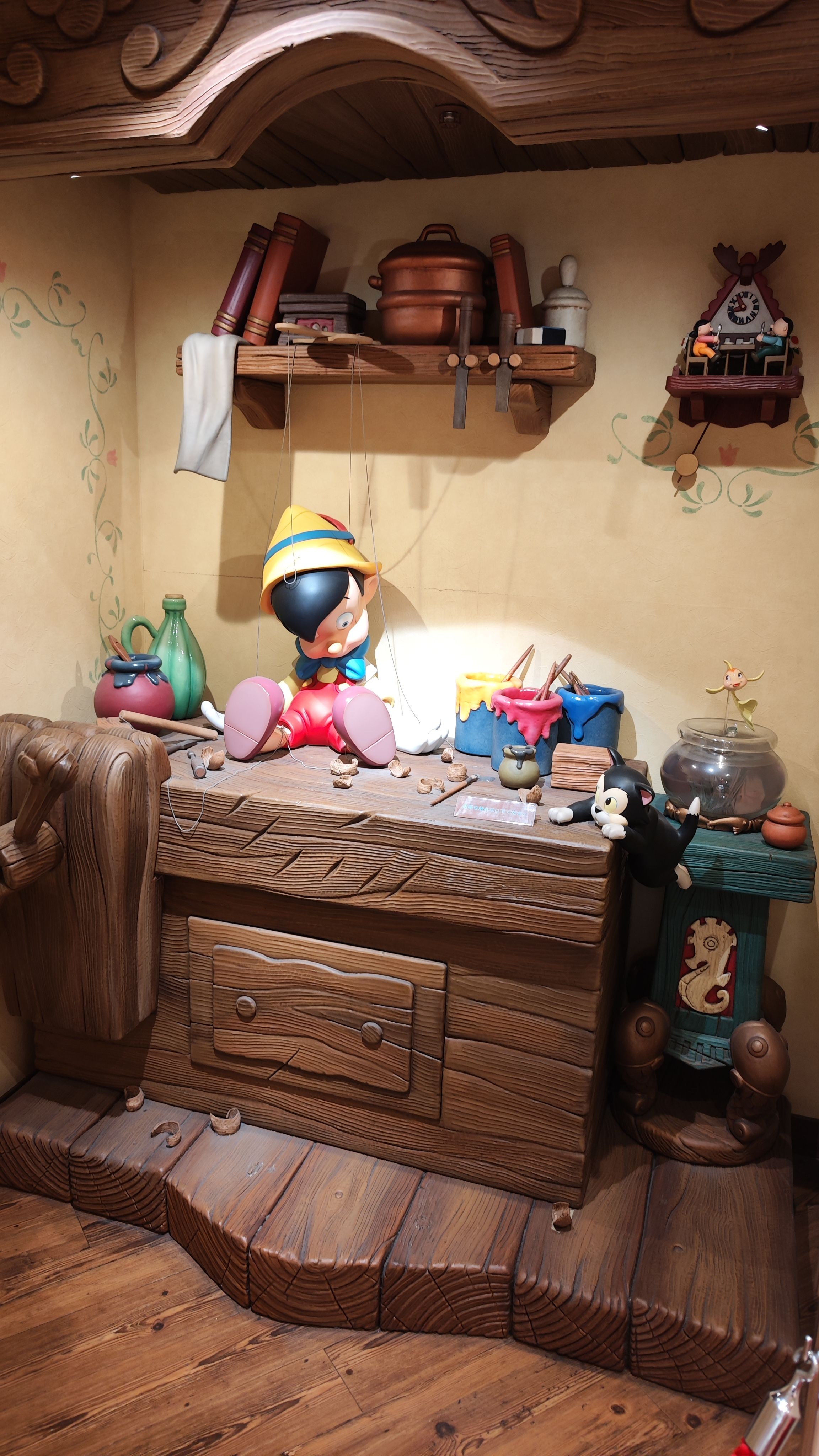 Pinocchio im Disney Store