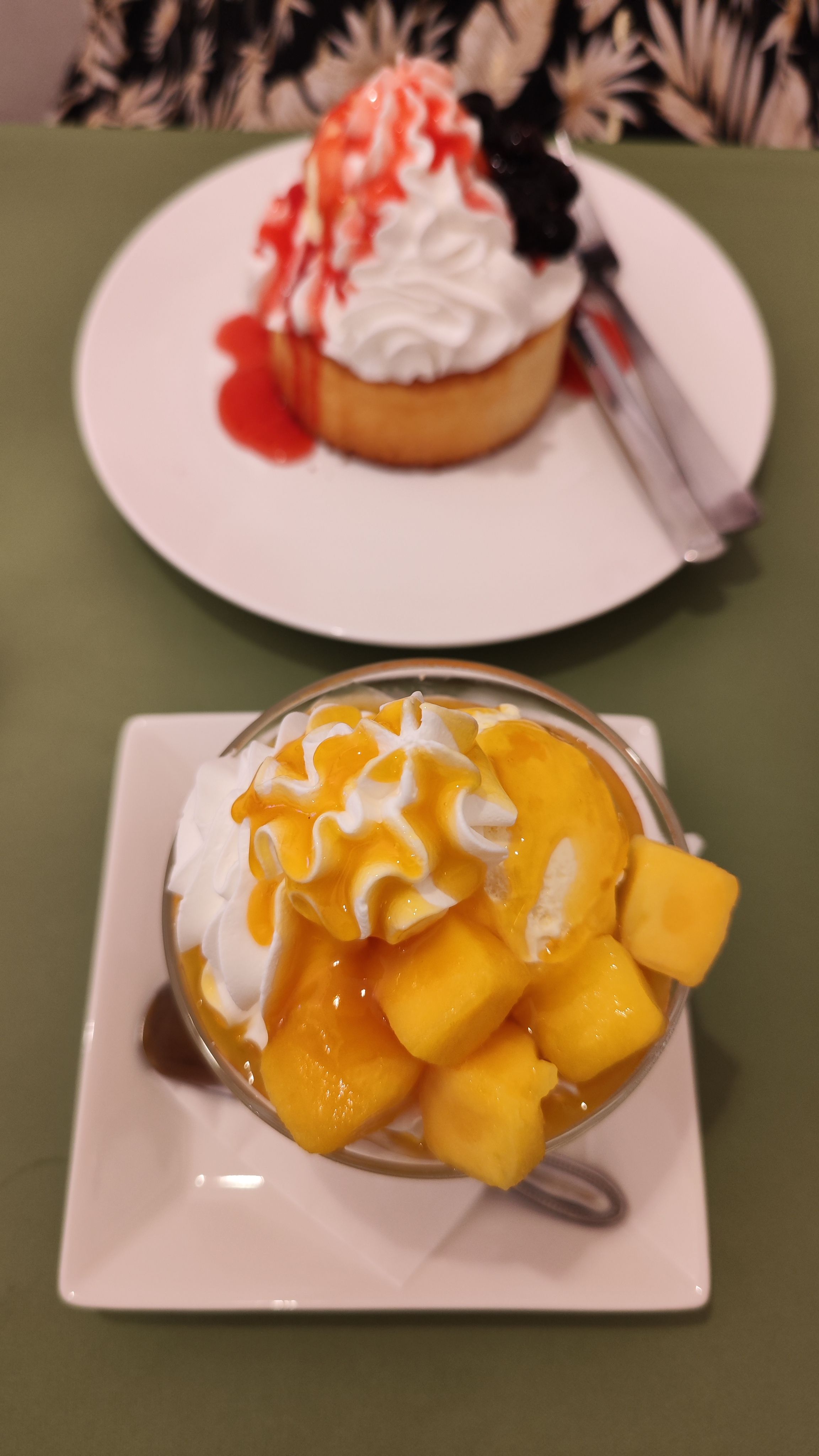 Zum Abschluss unseres Aufenthalts in Japan gönnten wir uns auch noch einmal ein Dessert - auch wenn wir gar nicht mehr so hungrig waren 😅 Natürlich war auch das super lecker!